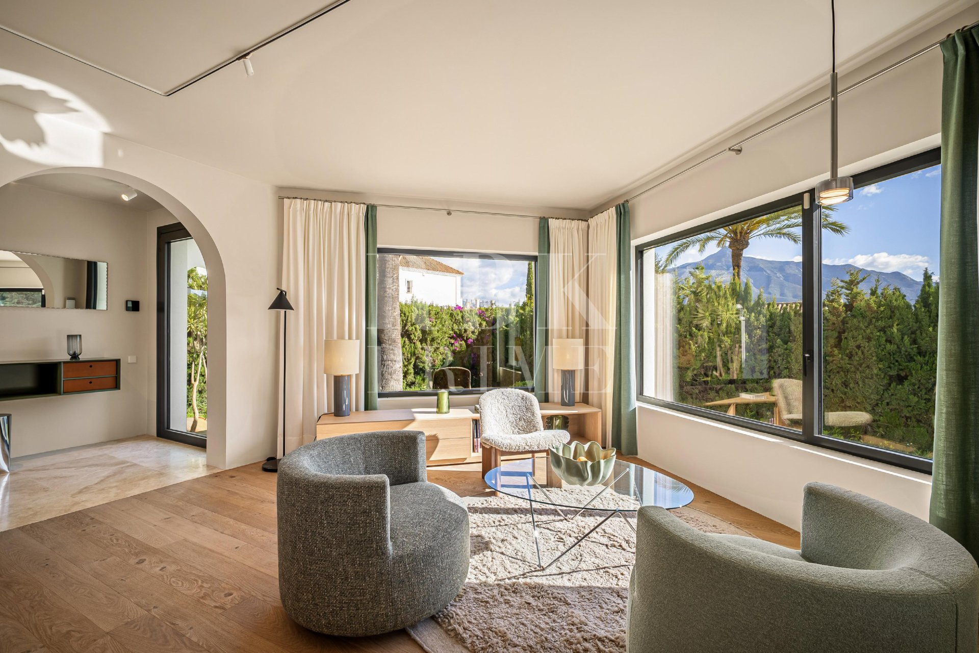 Gensalg - Villa -
Malaga - Nueva Andalucía
