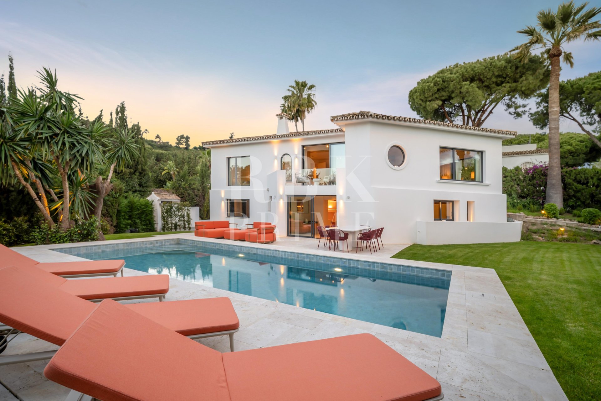 Gensalg - Villa -
Malaga - Nueva Andalucía