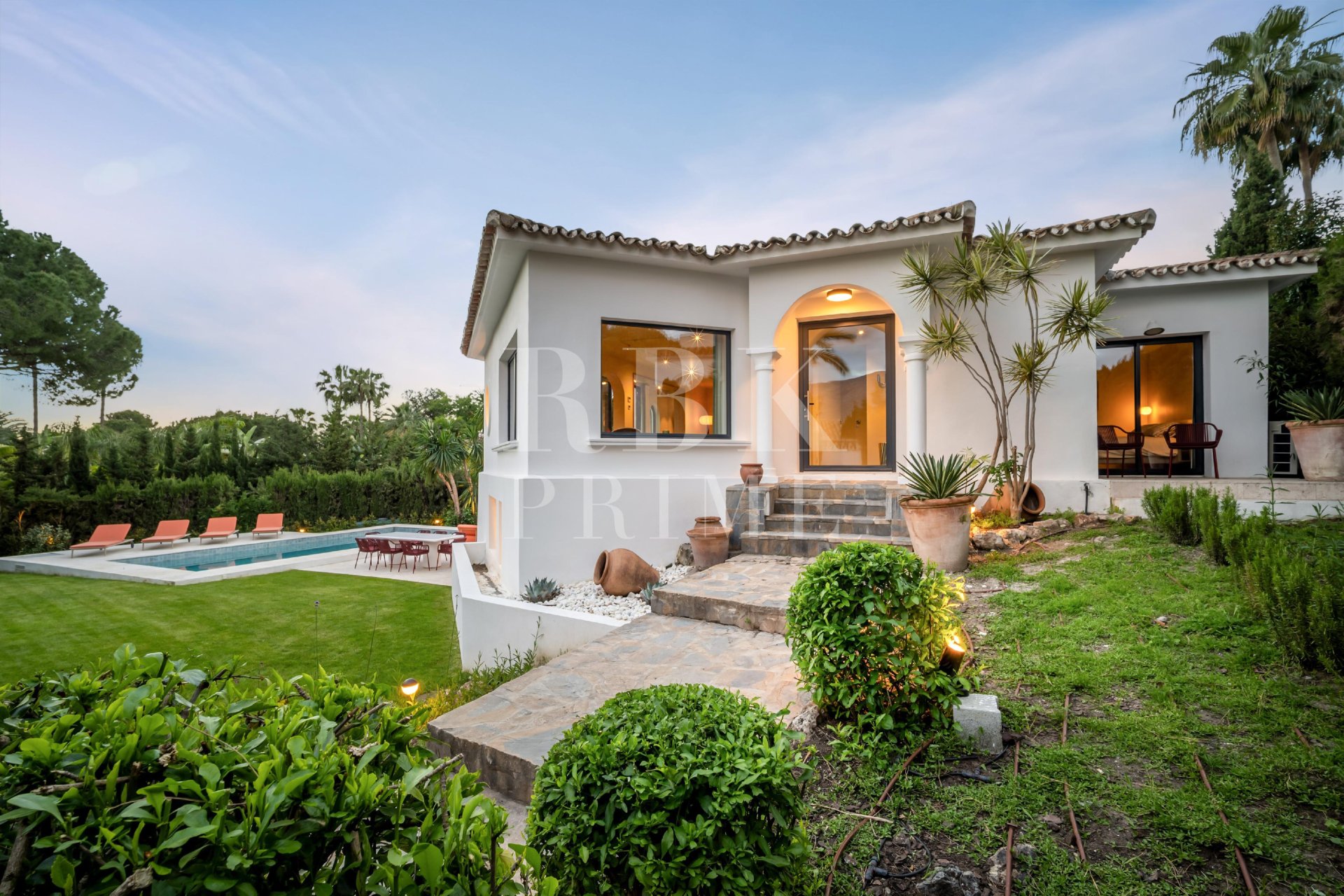 Gensalg - Villa -
Malaga - Nueva Andalucía