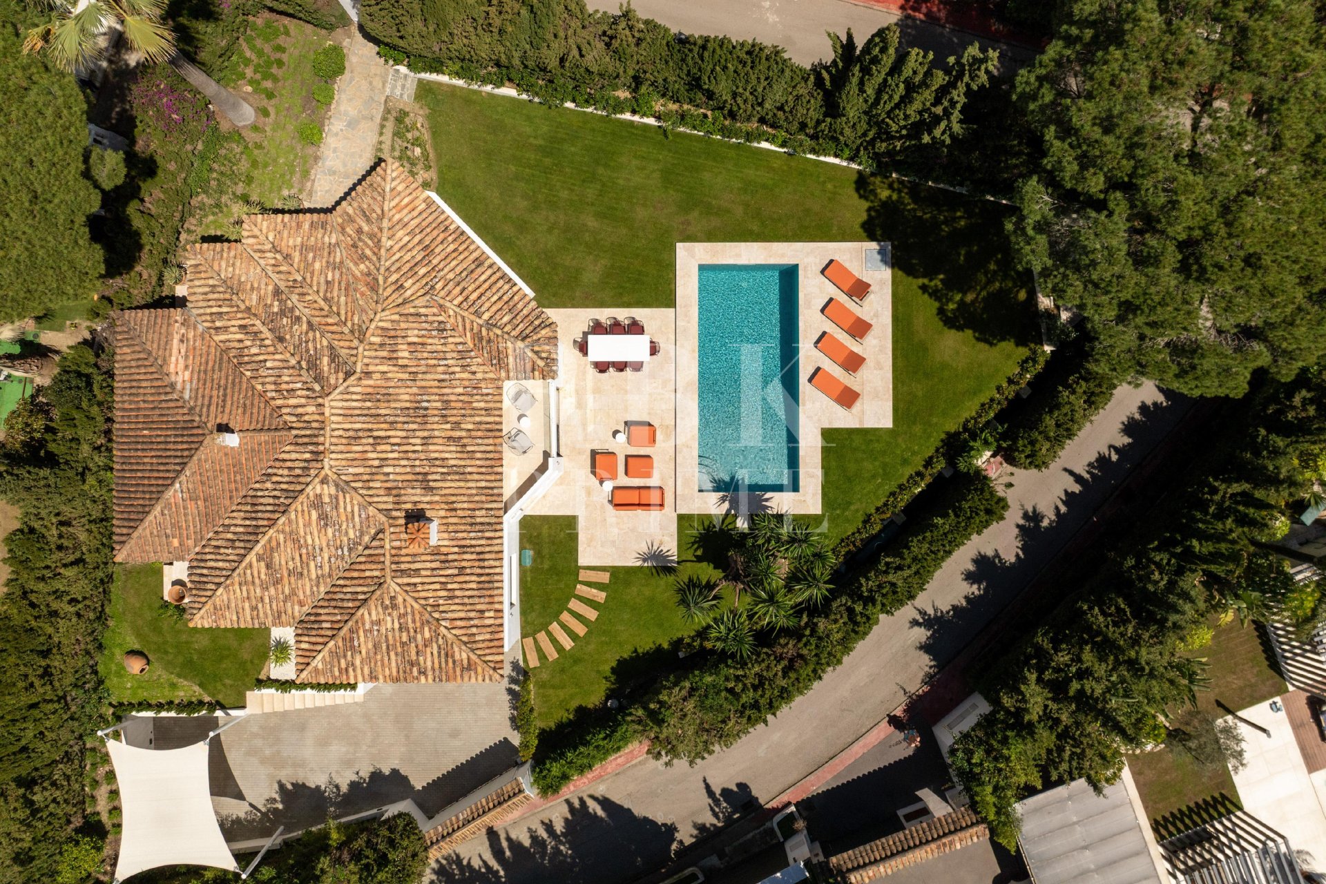 Gensalg - Villa -
Malaga - Nueva Andalucía