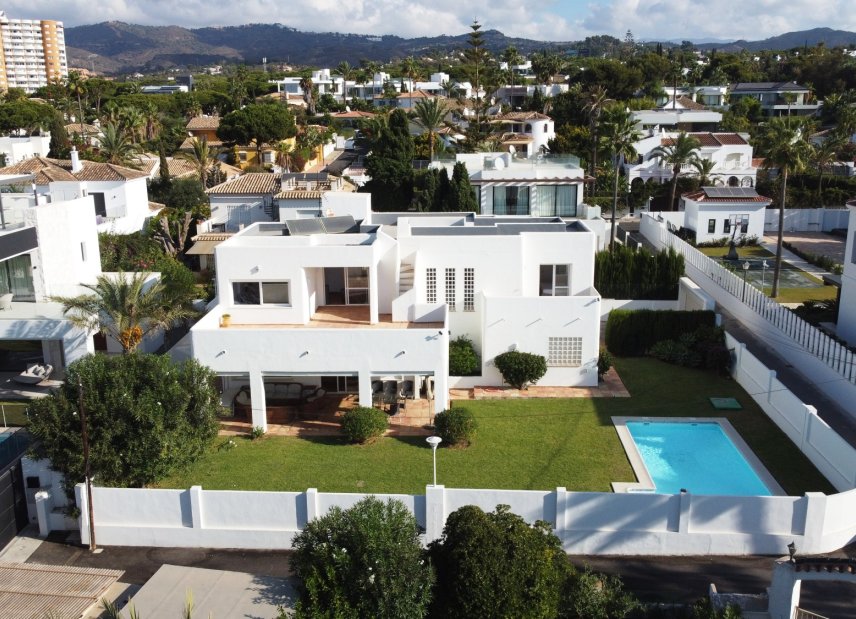 Gensalg - Villa -
Marbella - Las Chapas