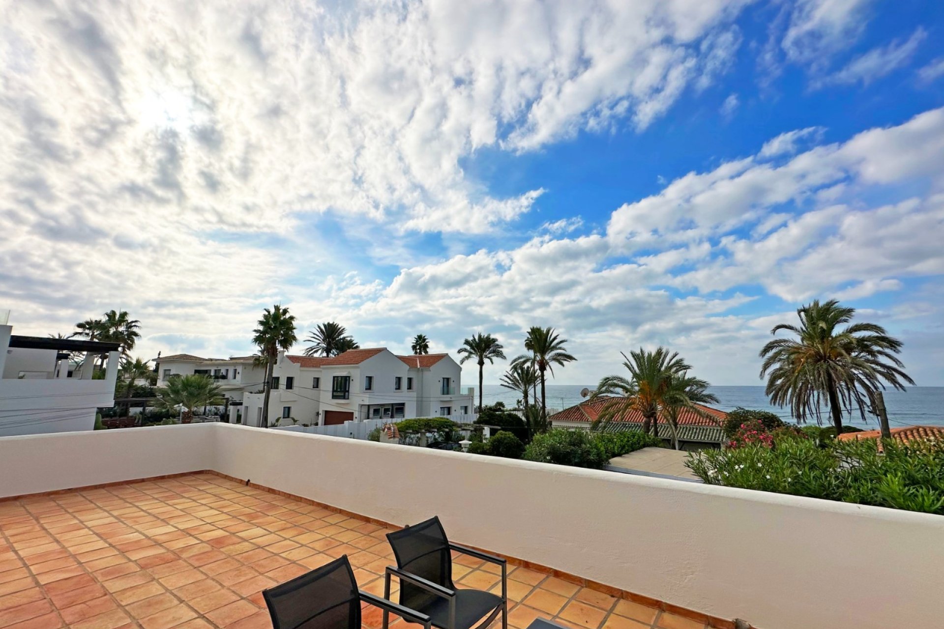Gensalg - Villa -
Marbella - Las Chapas