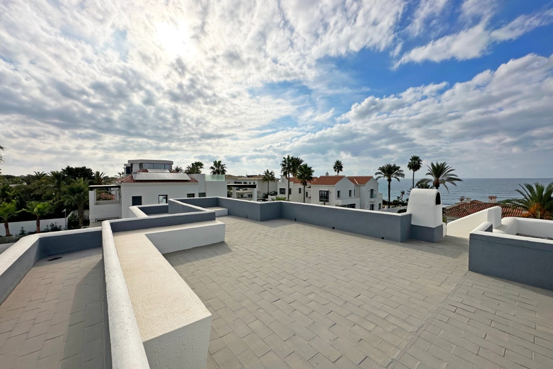 Gensalg - Villa -
Marbella - Las Chapas