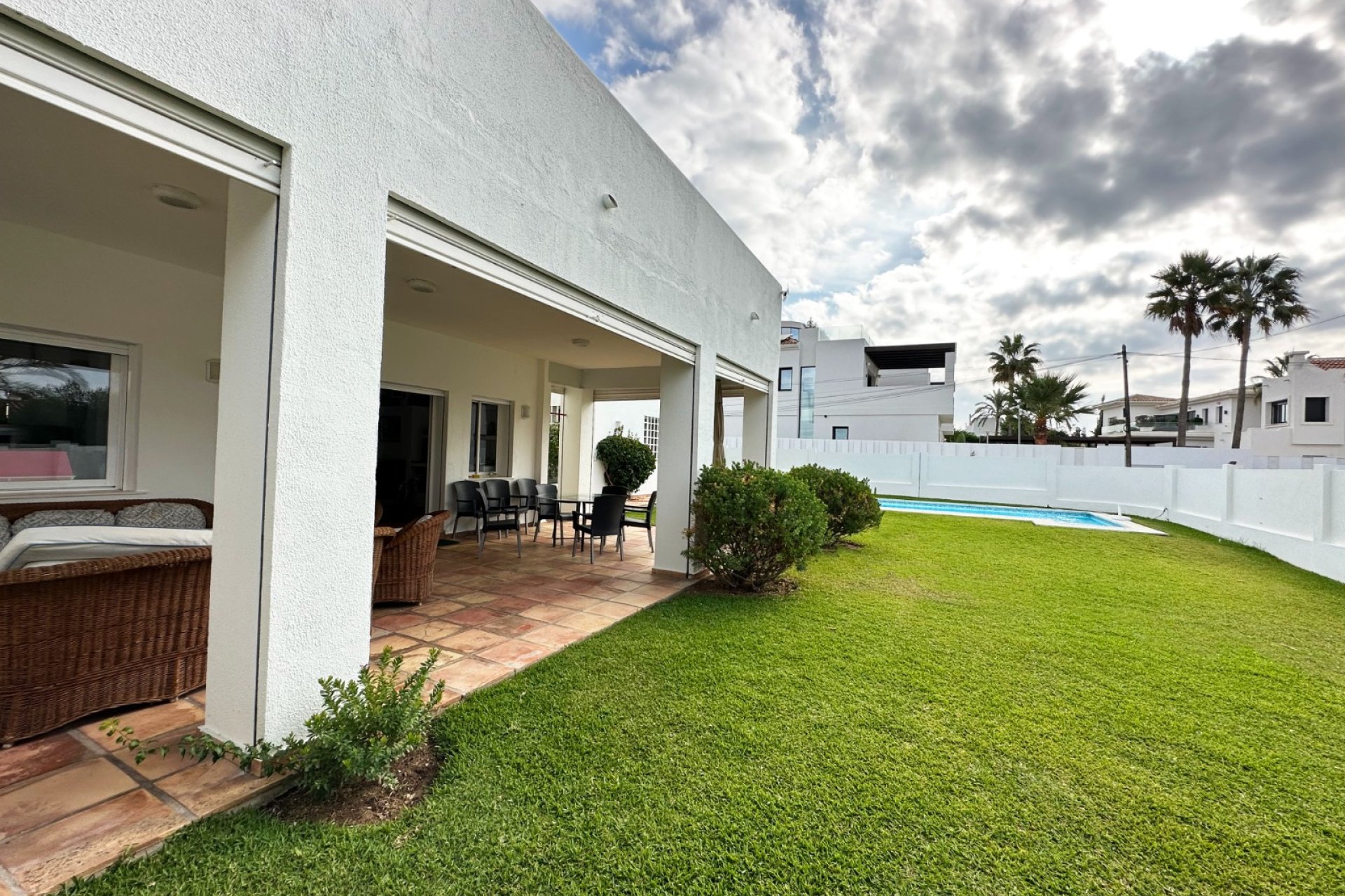 Gensalg - Villa -
Marbella - Las Chapas