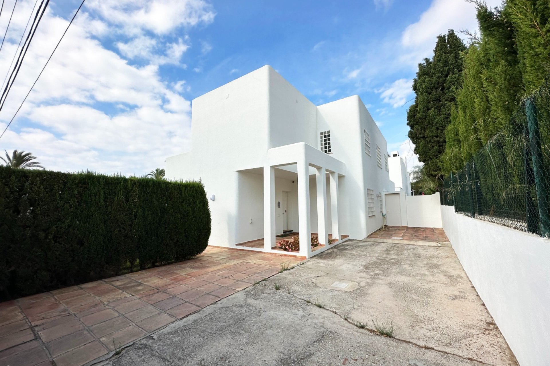Gensalg - Villa -
Marbella - Las Chapas