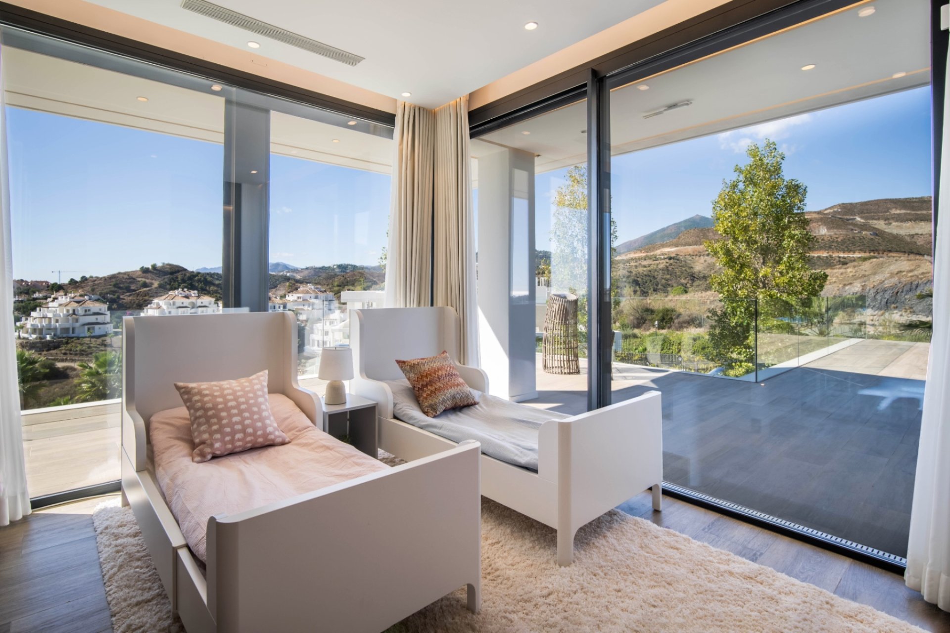 Gensalg - Villa -
Marbella - Nueva Andalucía