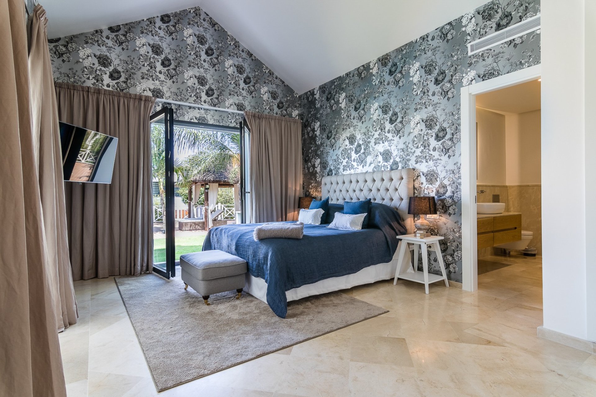 Gensalg - Villa -
Marbella - Nueva Andalucía