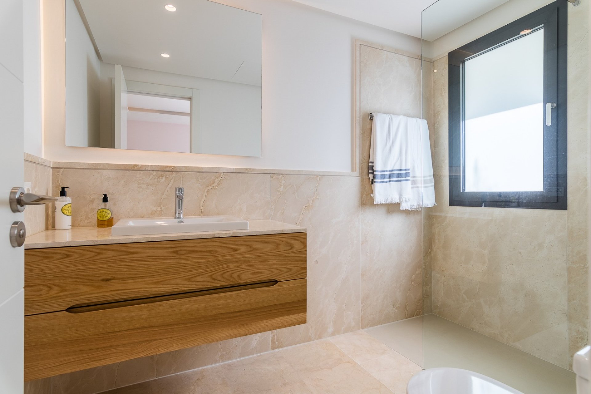 Gensalg - Villa -
Marbella - Nueva Andalucía