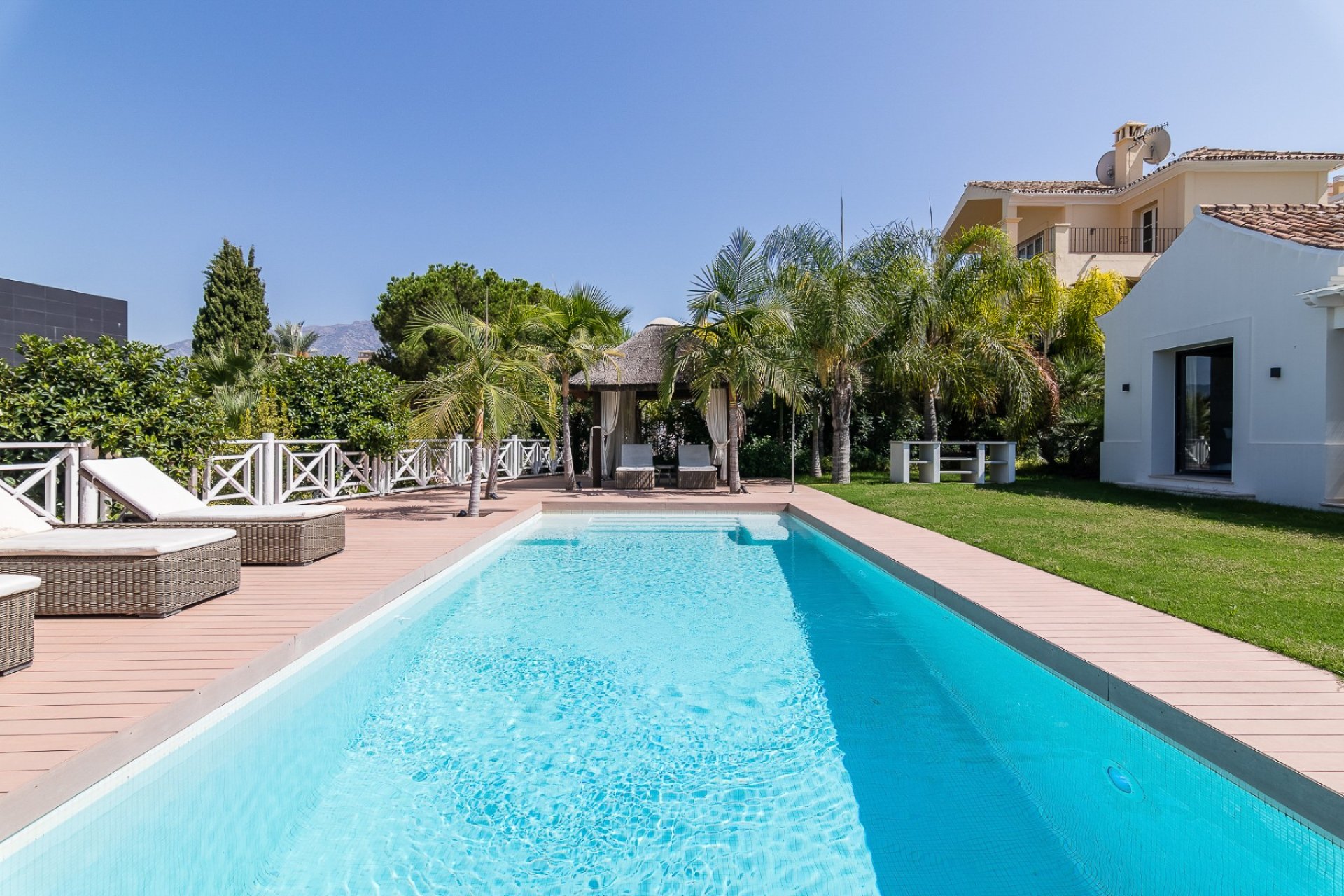 Gensalg - Villa -
Marbella - Nueva Andalucía