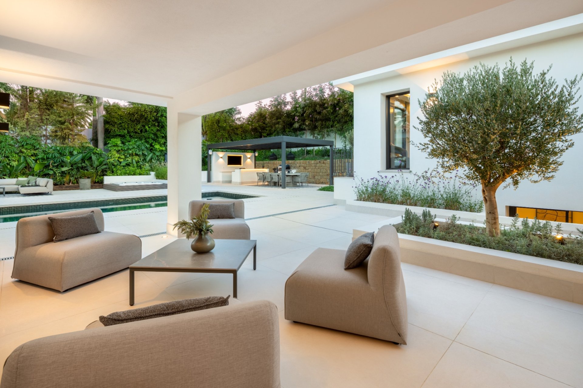 Gensalg - Villa -
Marbella - Nueva Andalucía