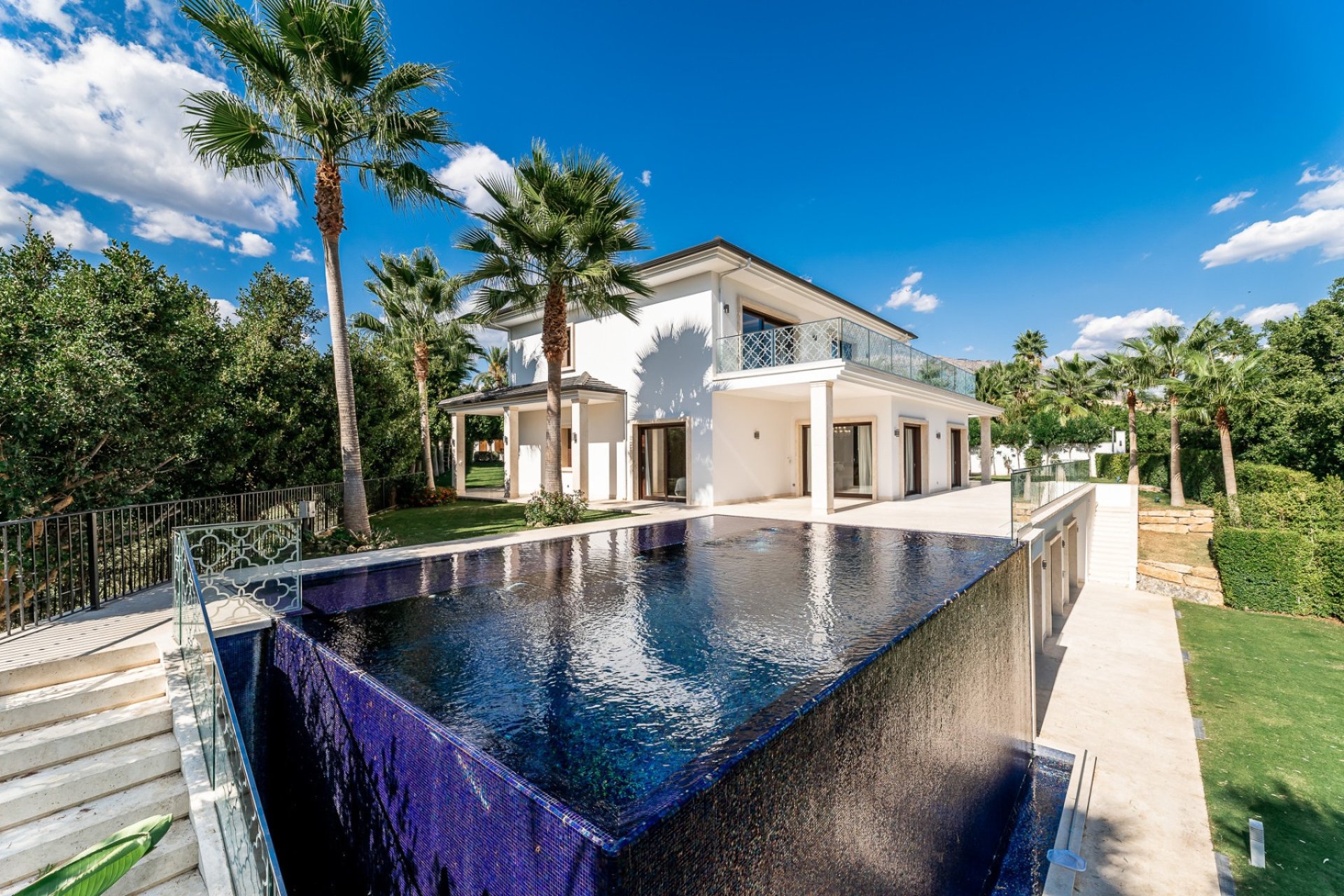 Gensalg - Villa -
Marbella - Nueva Andalucía