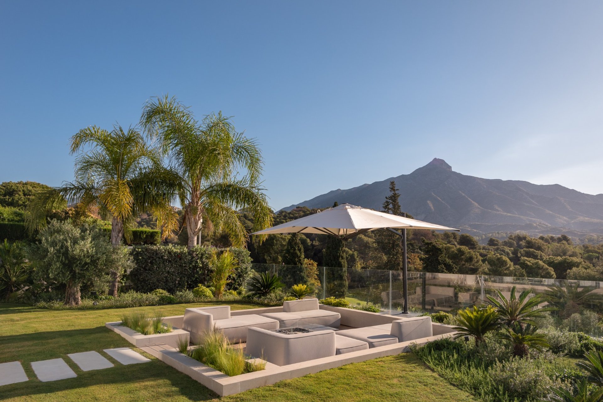 Gensalg - Villa -
Marbella - Nueva Andalucía