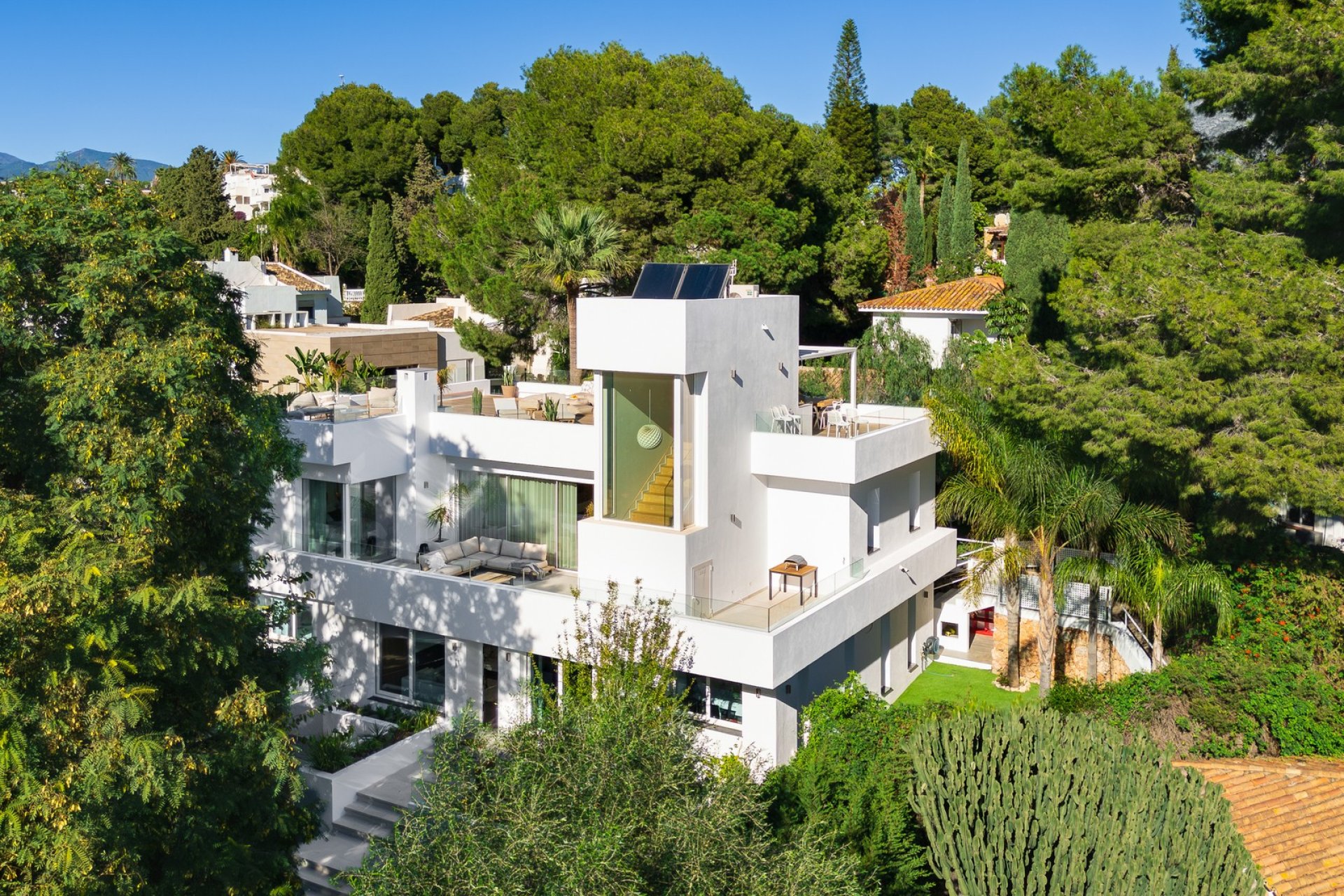 Gensalg - Villa -
Marbella - Nueva Andalucía