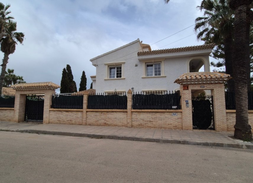 Gensalg - Villa -
Orihuela - Costa Blanca