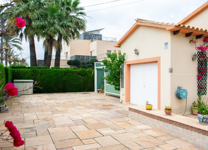 Gensalg - Villa -
Orihuela Costa - Cabo Roig