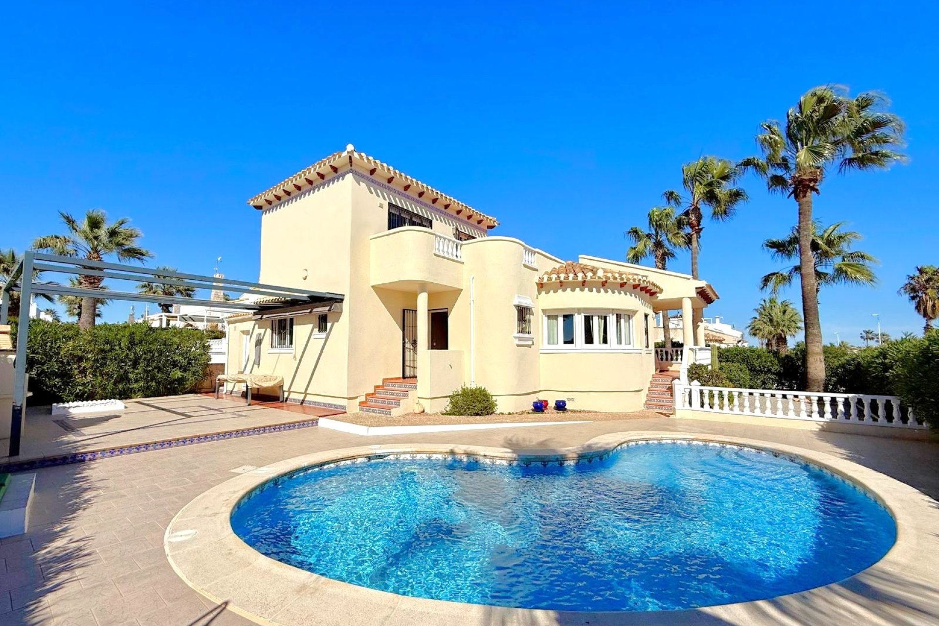 Gensalg - Villa -
Orihuela Costa - Los Dolses