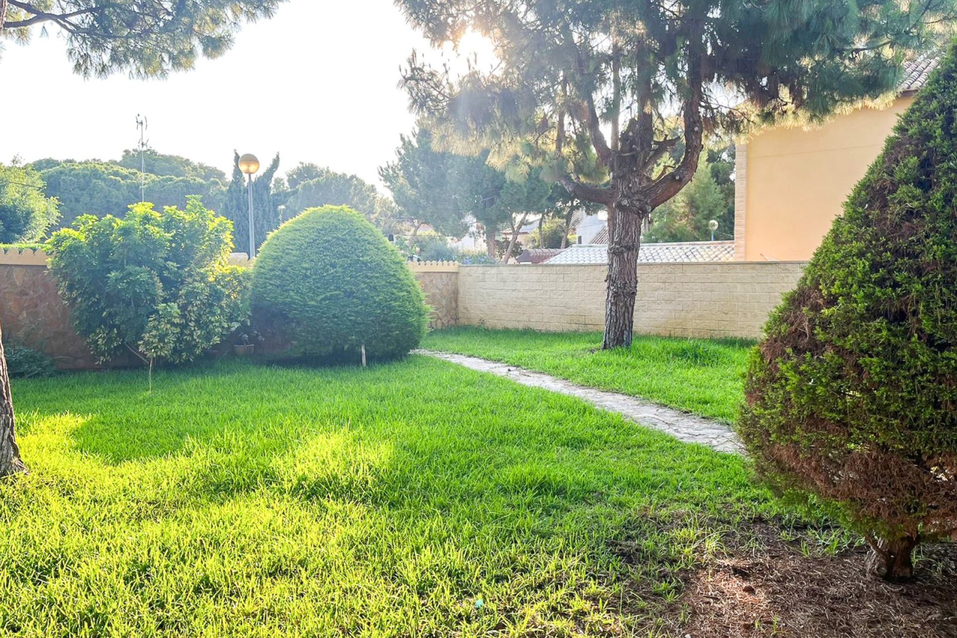 Gensalg - Villa -
Orihuela Costa - Punta Prima