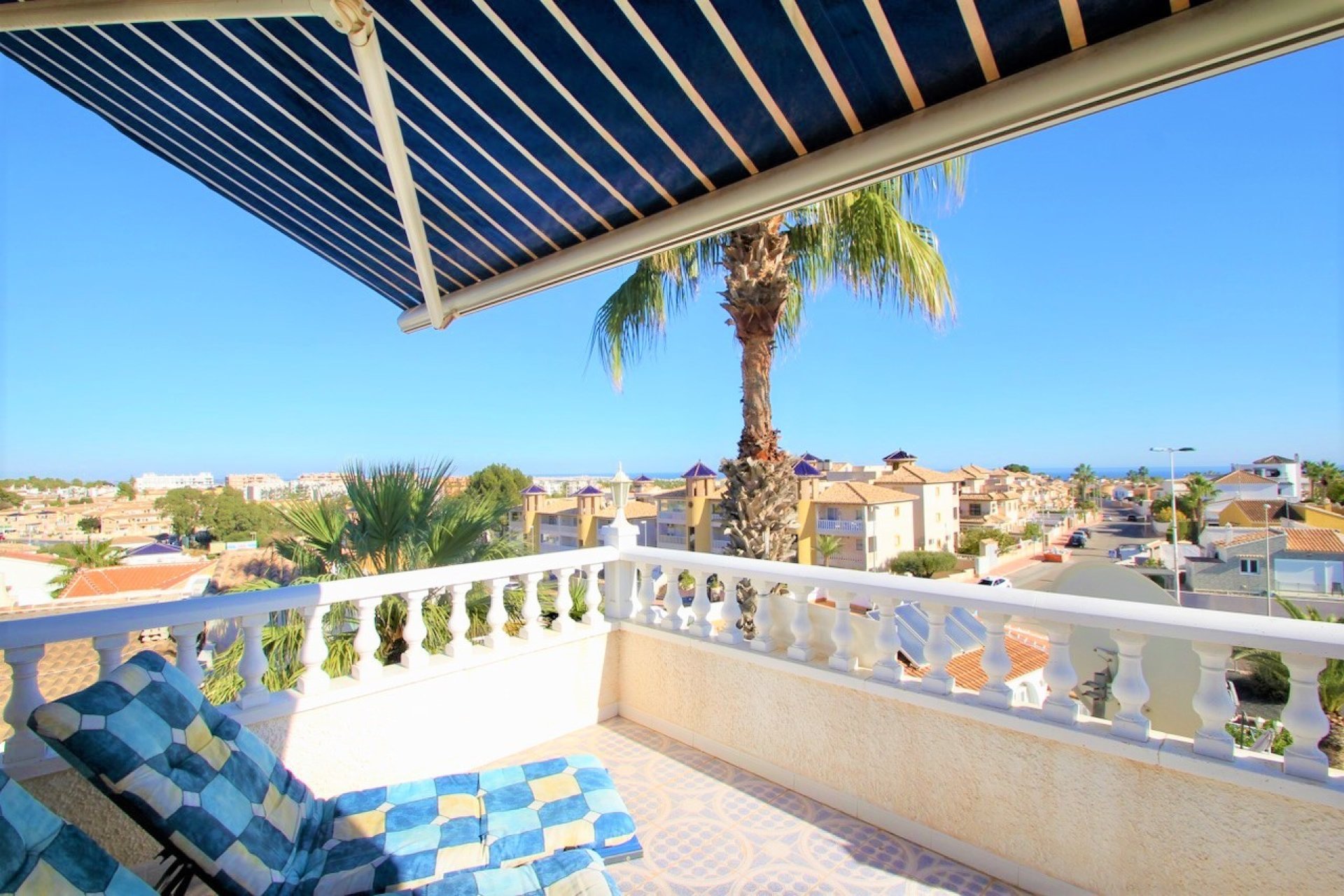Gensalg - Villa -
Orihuela Costa - Villamartín