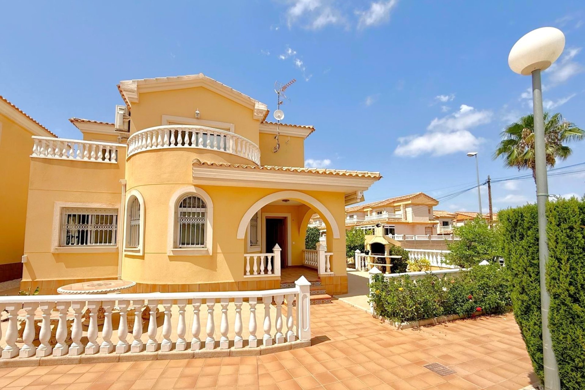 Gensalg - Villa -
Orihuela Costa - Villamartín