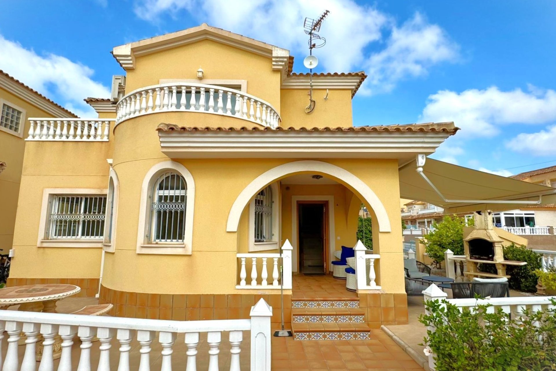 Gensalg - Villa -
Orihuela Costa - Villamartín