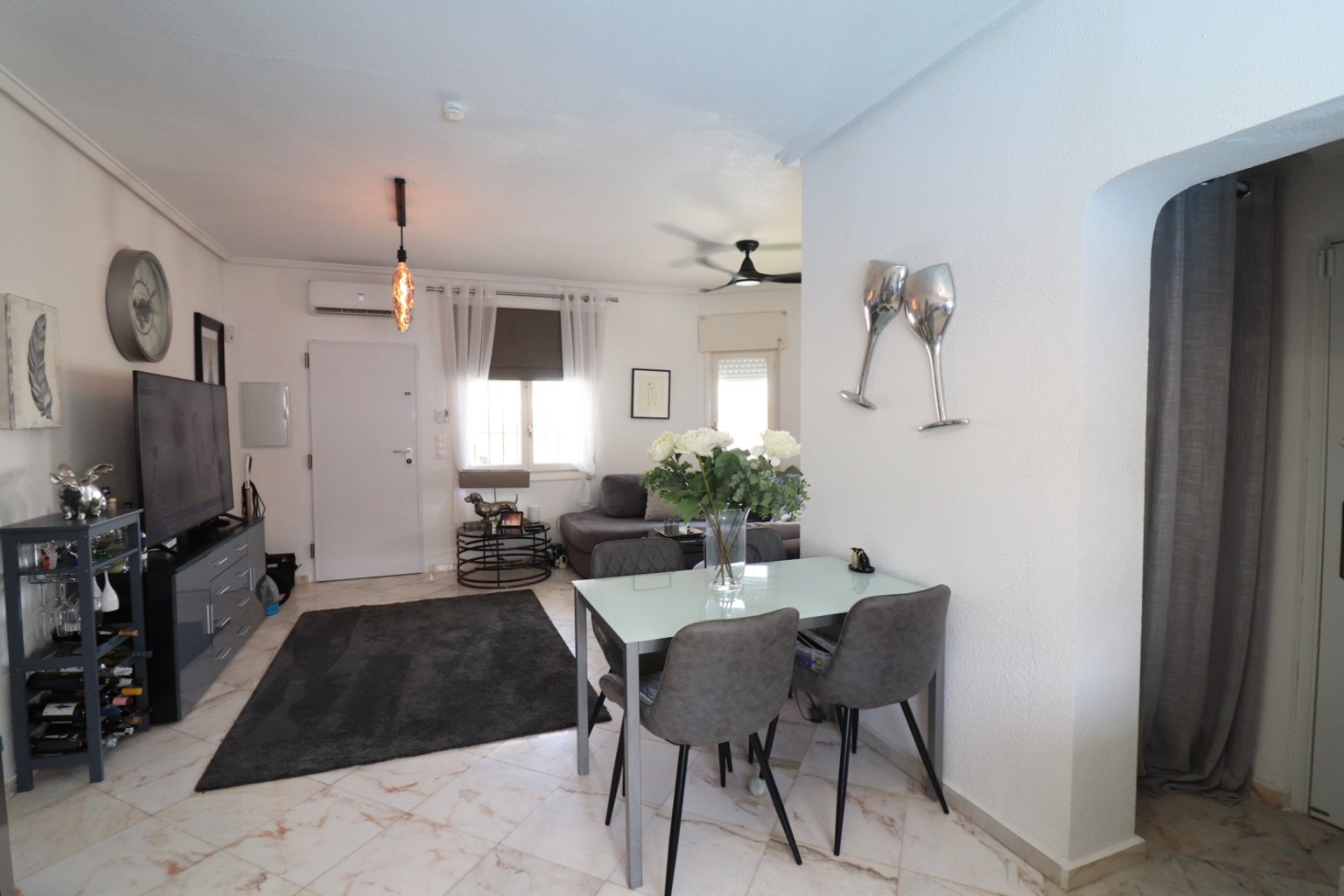 Gensalg - Villa -
Orihuela Costa - Villamartín