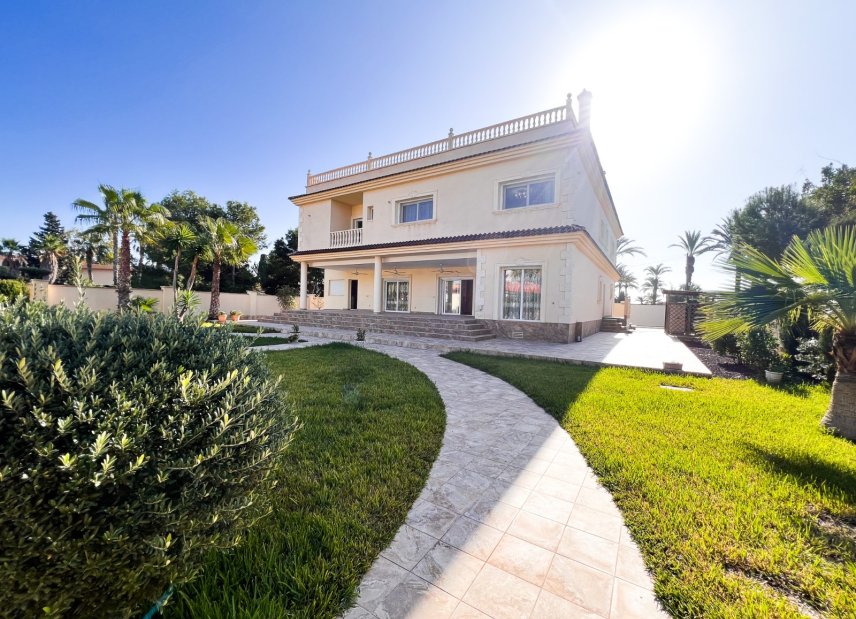 Gensalg - Villa -
Orihuela Costa
