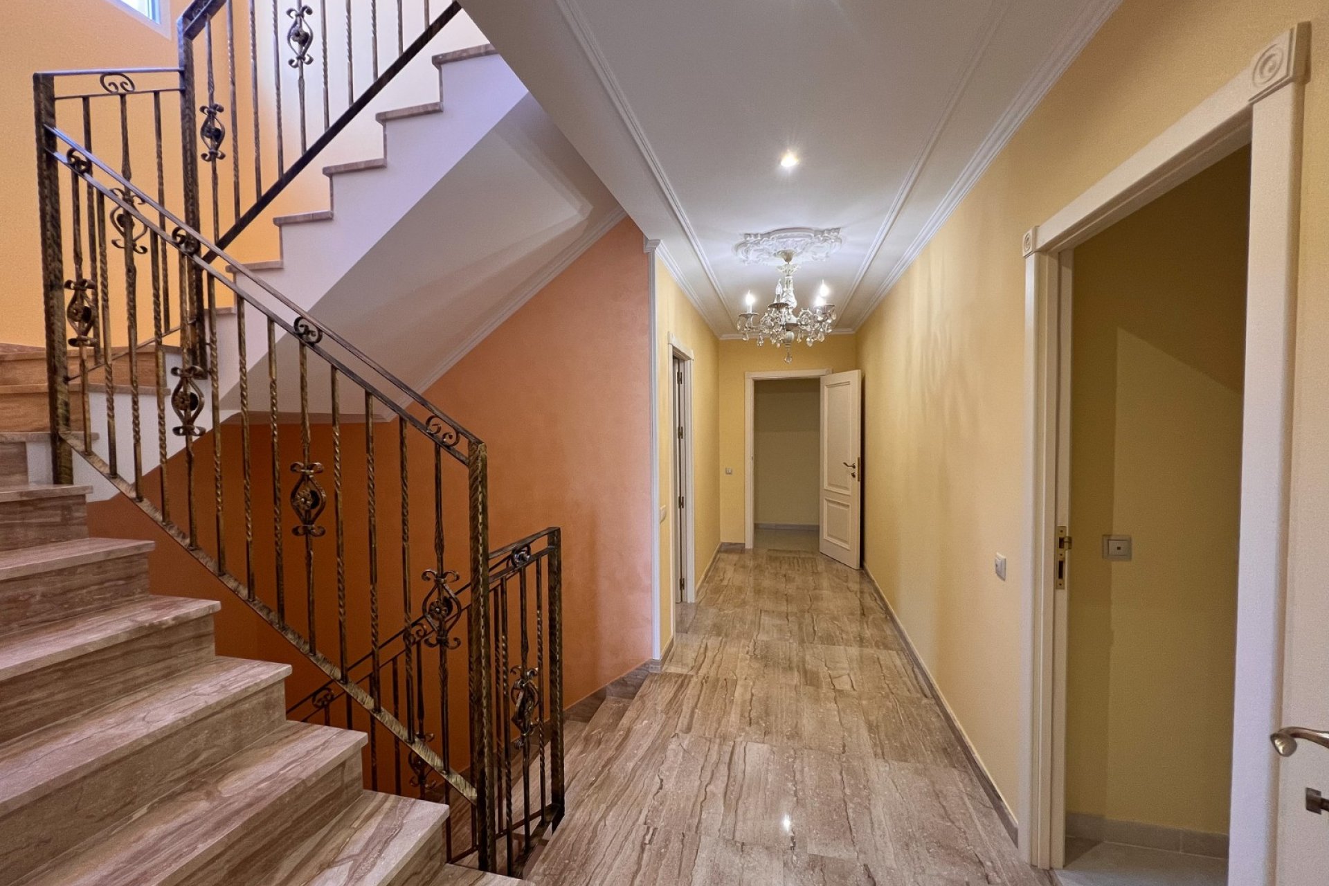 Gensalg - Villa -
Orihuela Costa