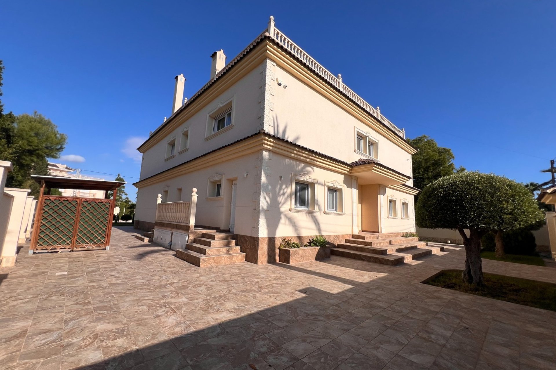 Gensalg - Villa -
Orihuela Costa
