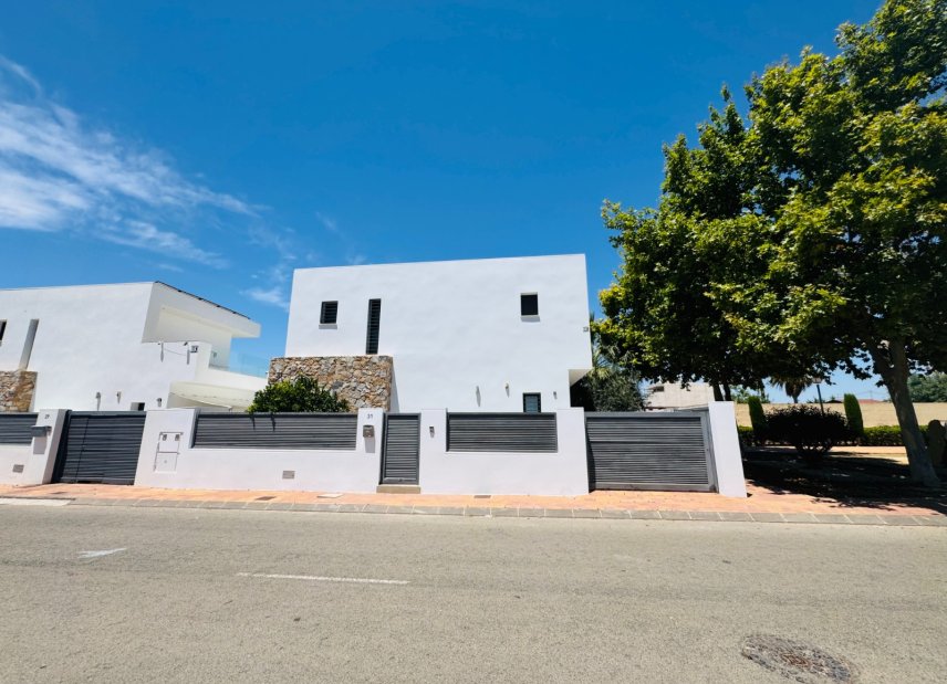 Gensalg - Villa -
San Pedro del Pinatar - LO PAGÁN