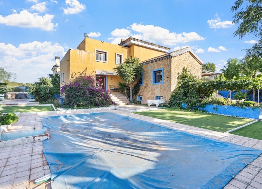 Gensalg - Villa -
Santa Pola - El Poble Llevanti