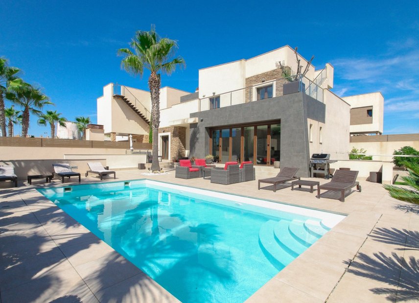 Gensalg - Villa -
Torrevieja - Aguas Nuevas