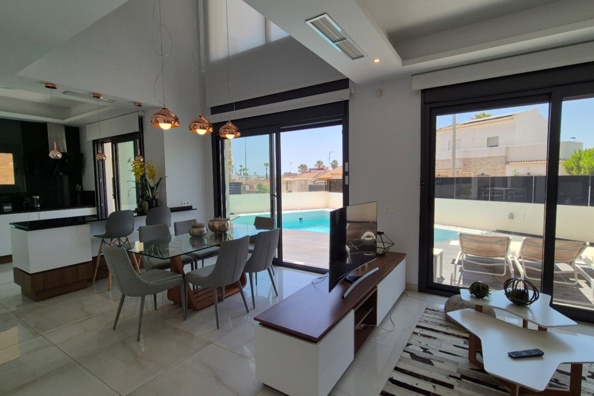 Gensalg - Villa -
Torrevieja - Costa Blanca