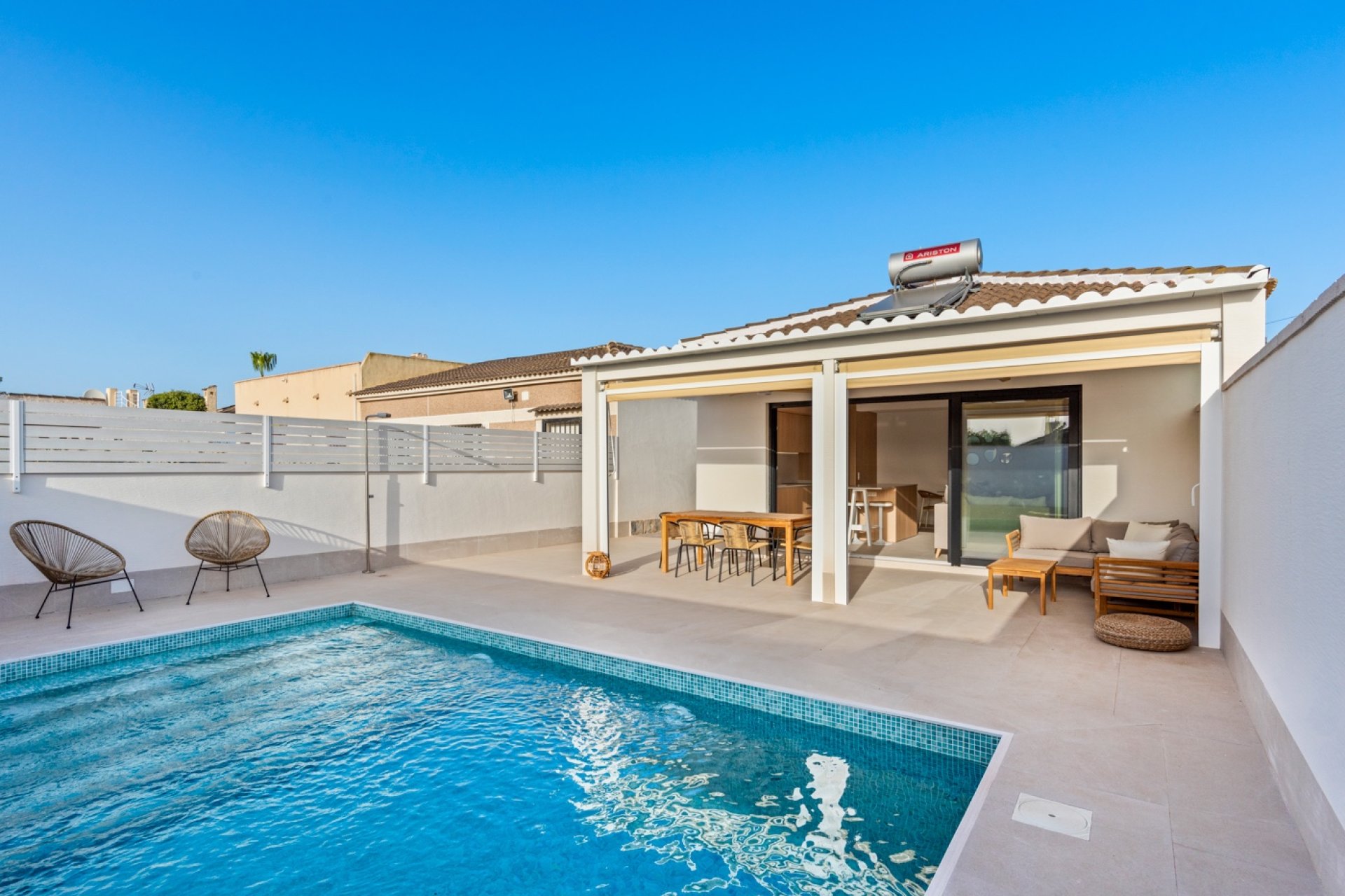 Gensalg - Villa -
Torrevieja - El Chaparral