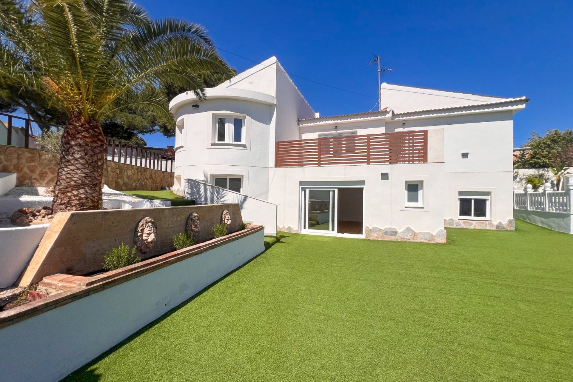 Gensalg - Villa -
Torrevieja - Los Balcones