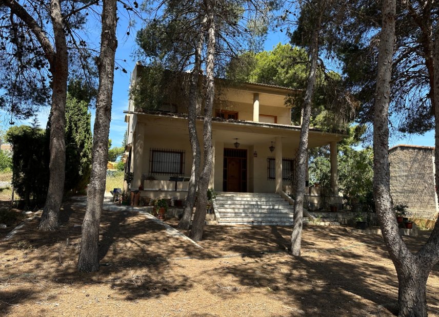 Gensalg - Villa -
Torrevieja - Los Balcones