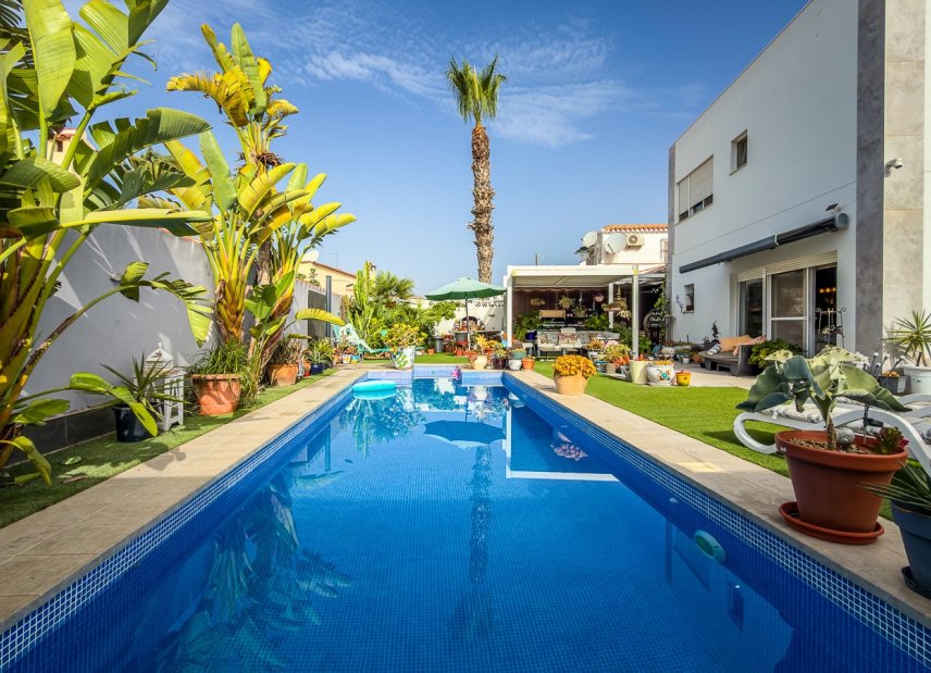 Gensalg - Villa -
Torrevieja - Torreta - Florida