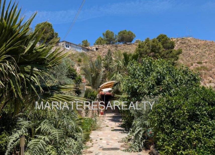 Gensalg - Villa -
Valle del Sol