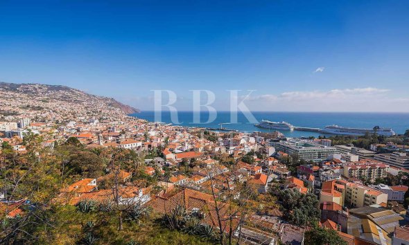 Land - Reventa - Madeira - Madeira