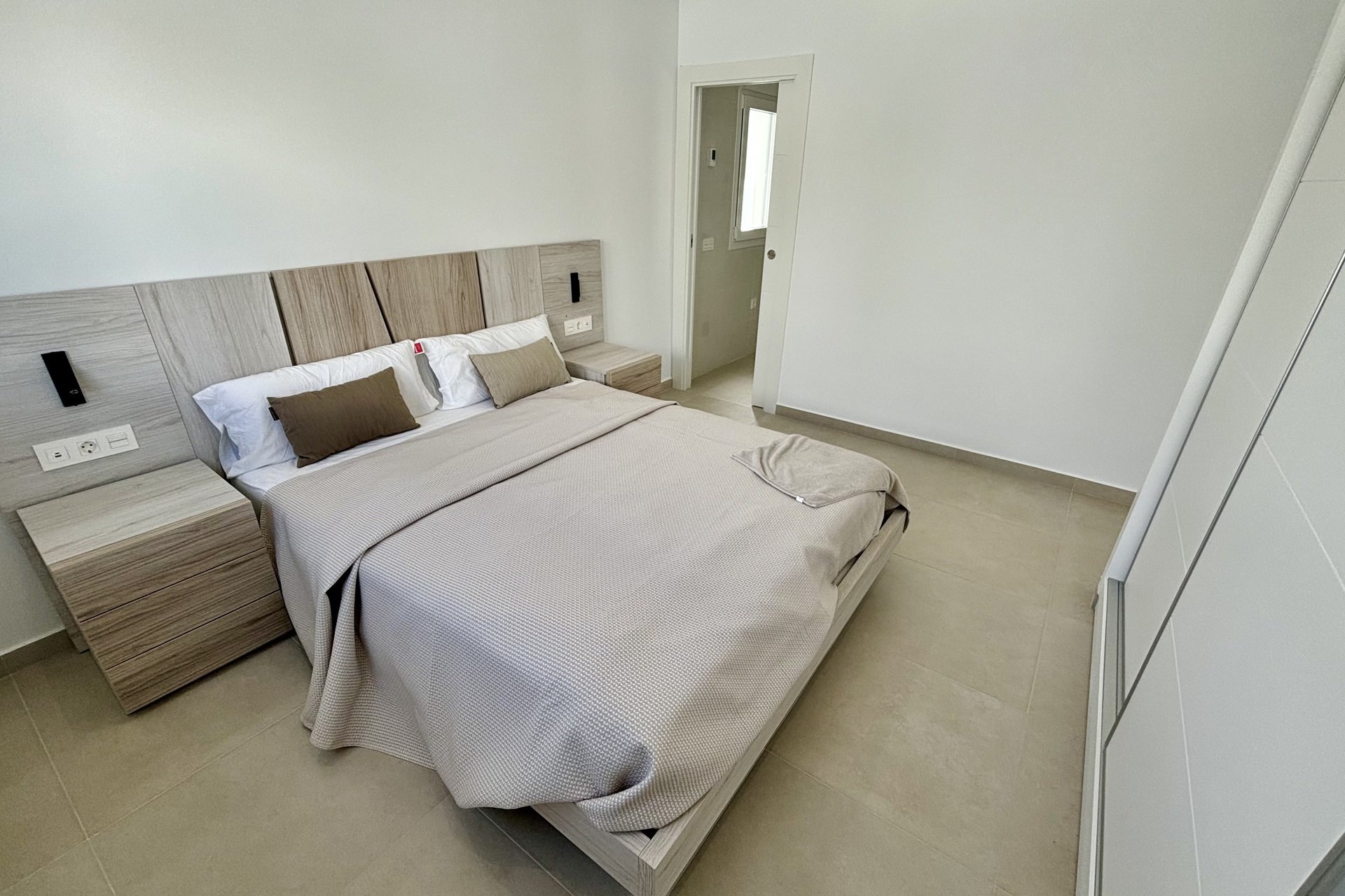 New Build - detached -
Benijofar