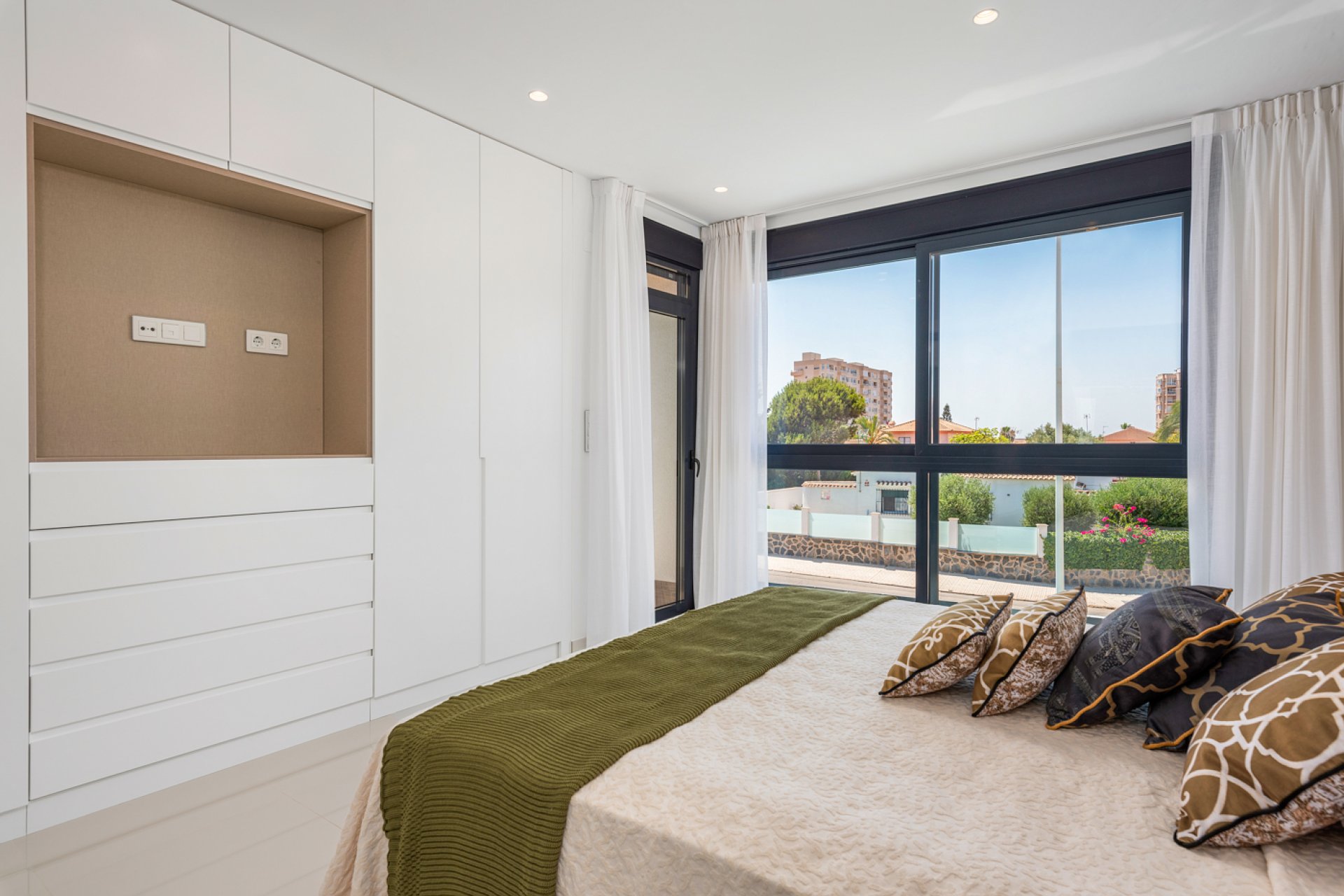 New Build - detached -
Playa Paraiso