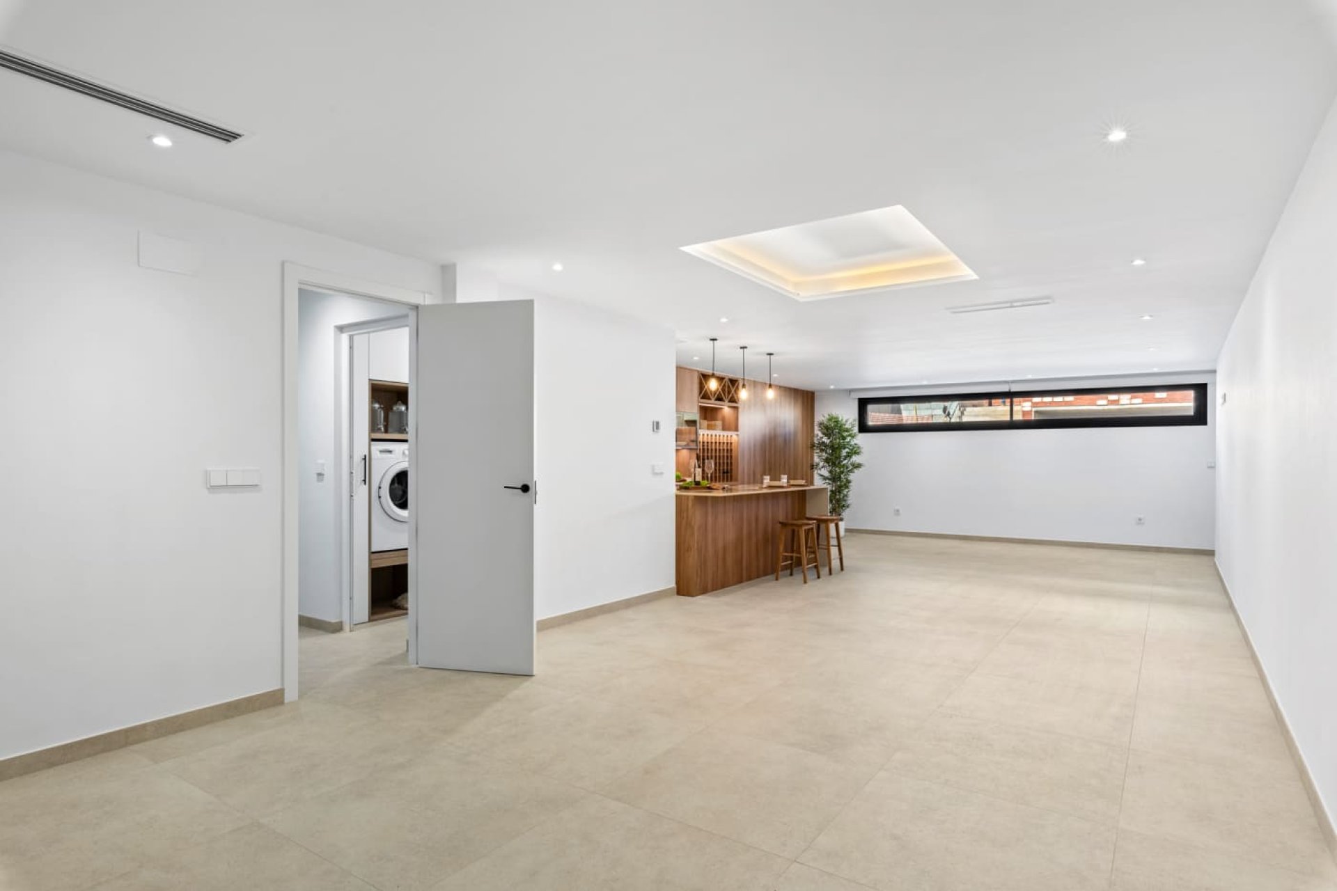 New Build - detached -
Polop