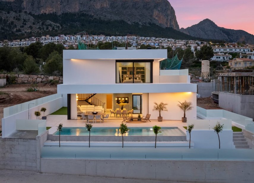 New Build - detached -
Polop