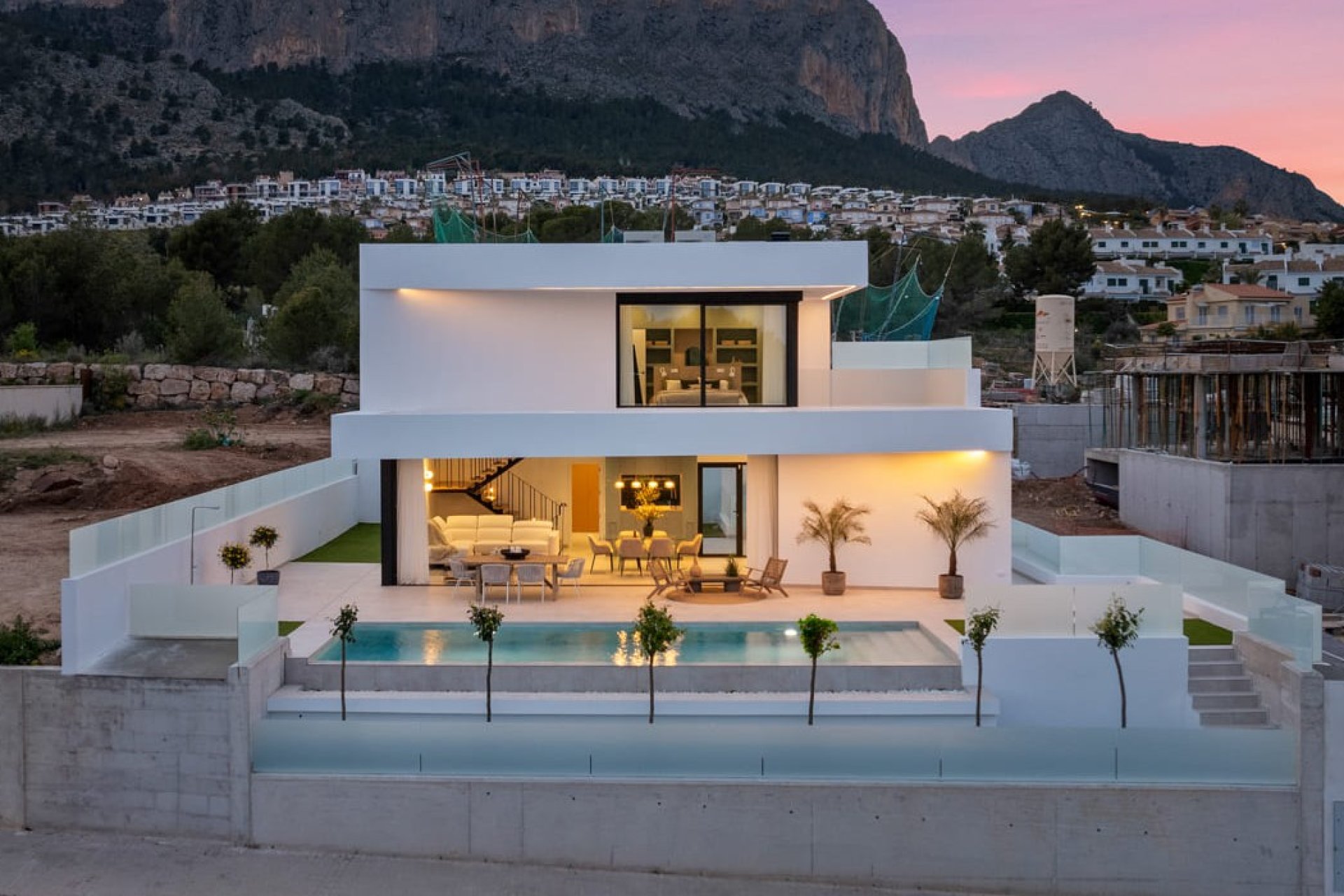 New Build - detached -
Polop