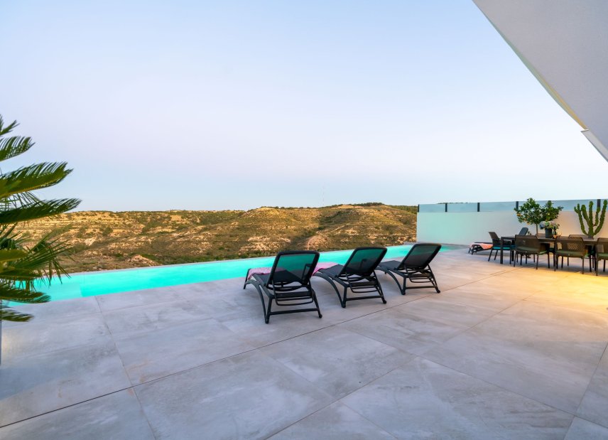 New Build - detached -
Rojales