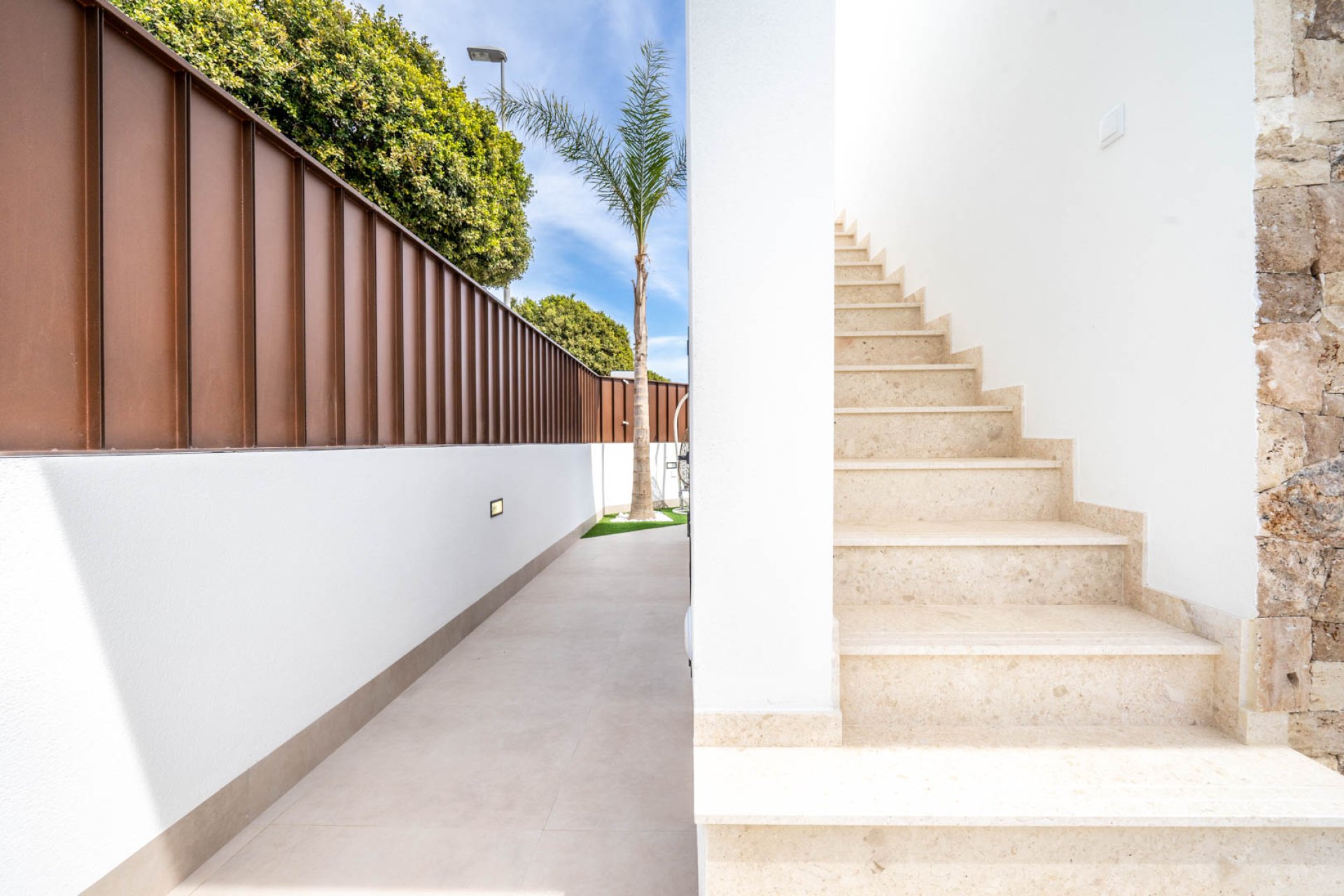 New Build - detached -
Roldán