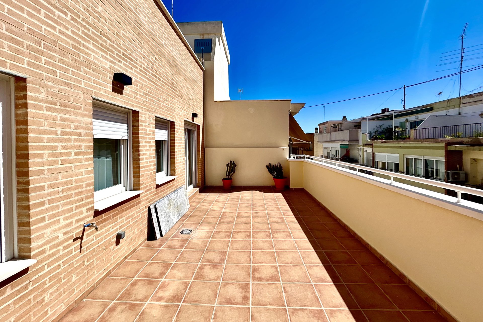 New Build - ground-floor -
Alicante (Alacant)