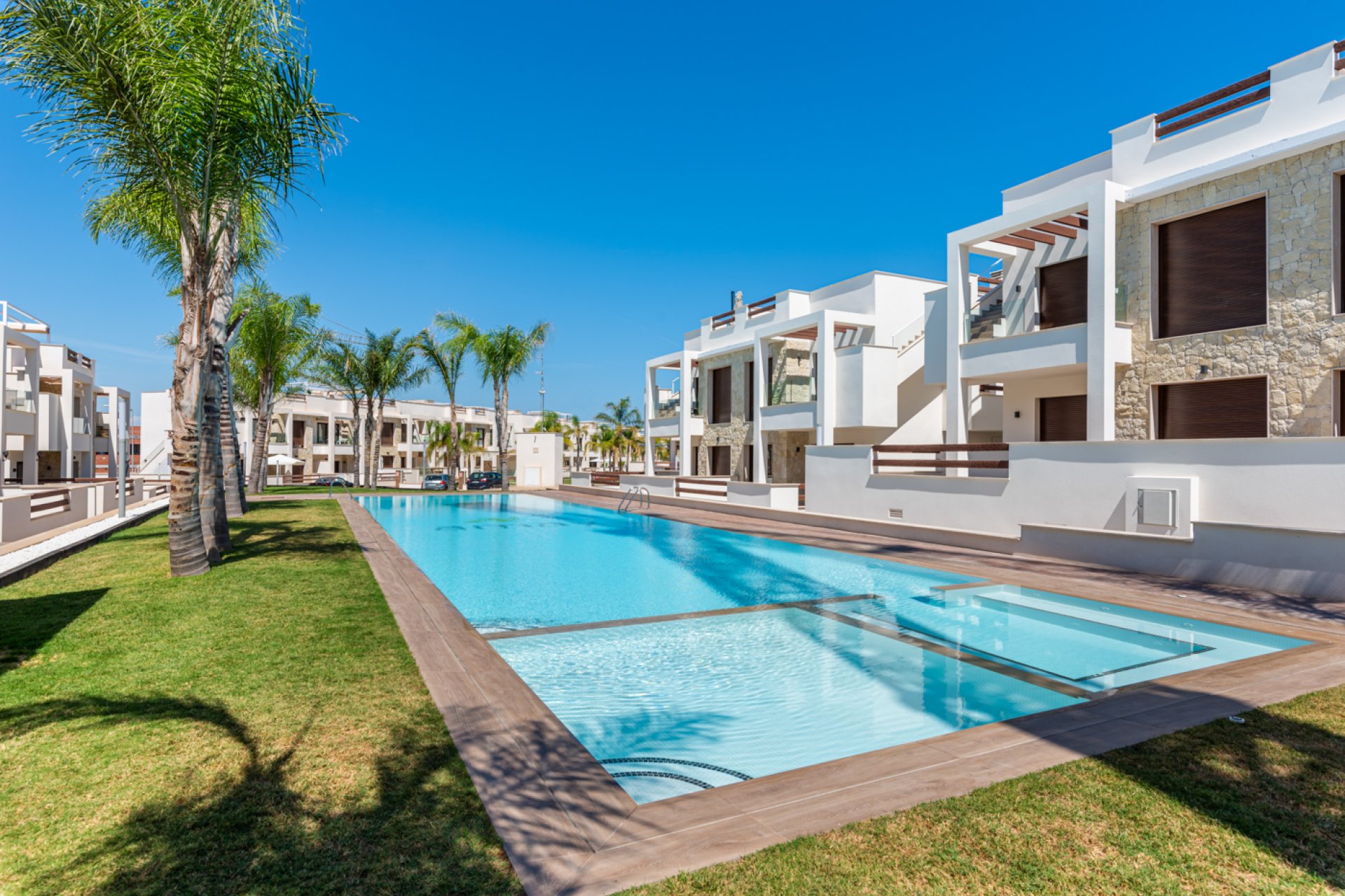New Build - high-bungalow -
Torrevieja