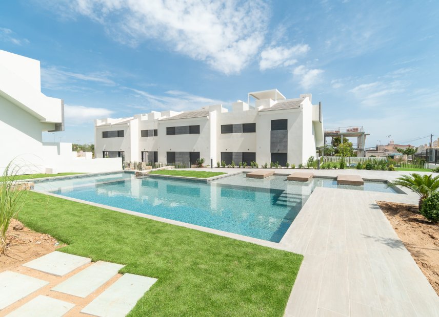 New Build - high-bungalow -
Torrevieja