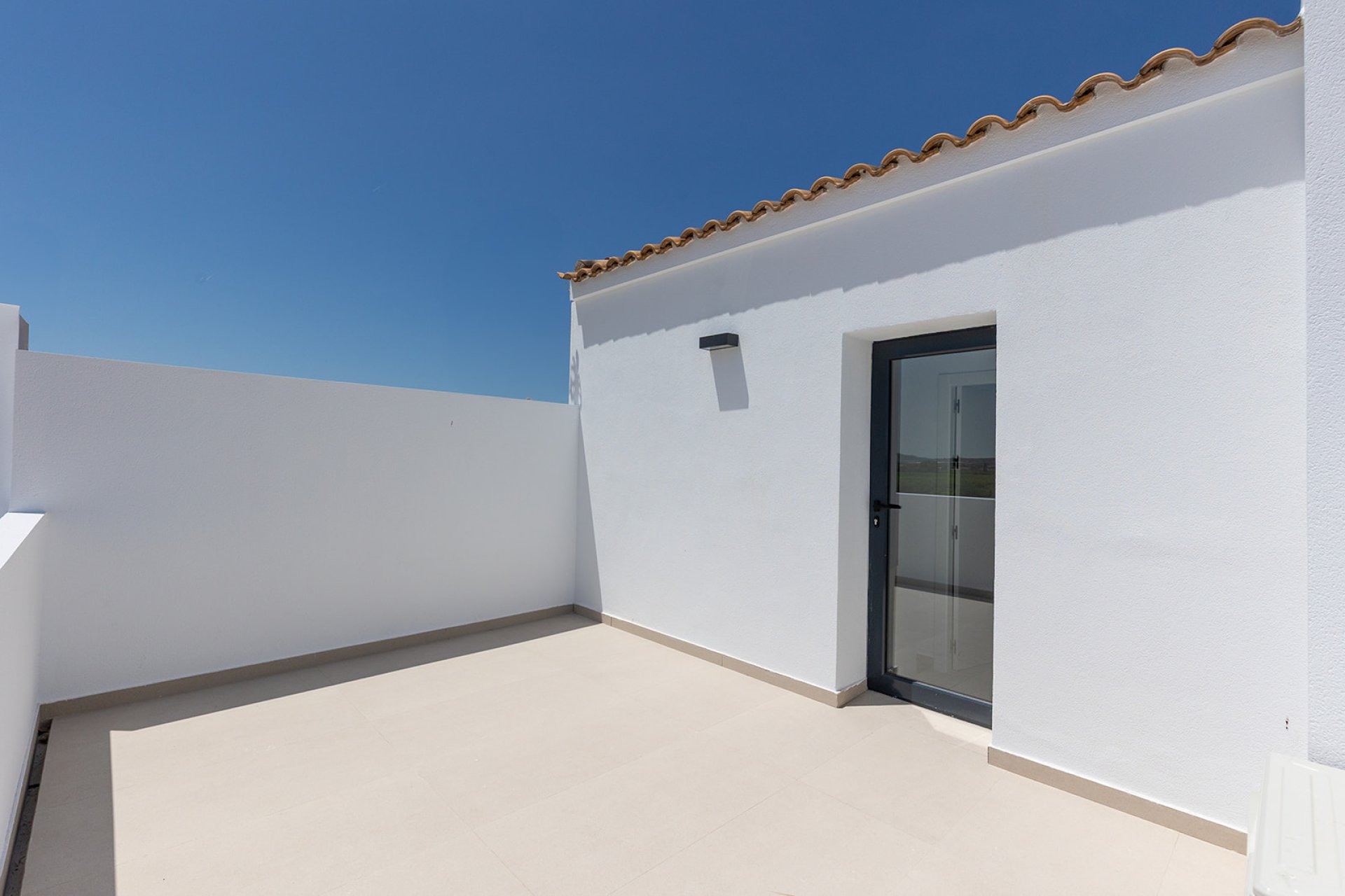 New Build - semi-detached -
Rafal