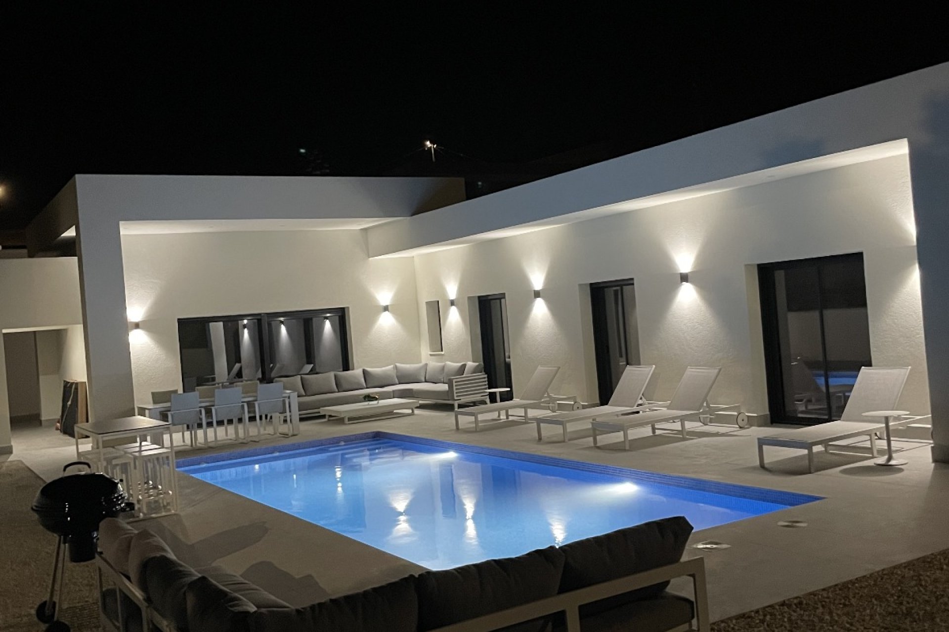 New Build - terraced -
La Romana